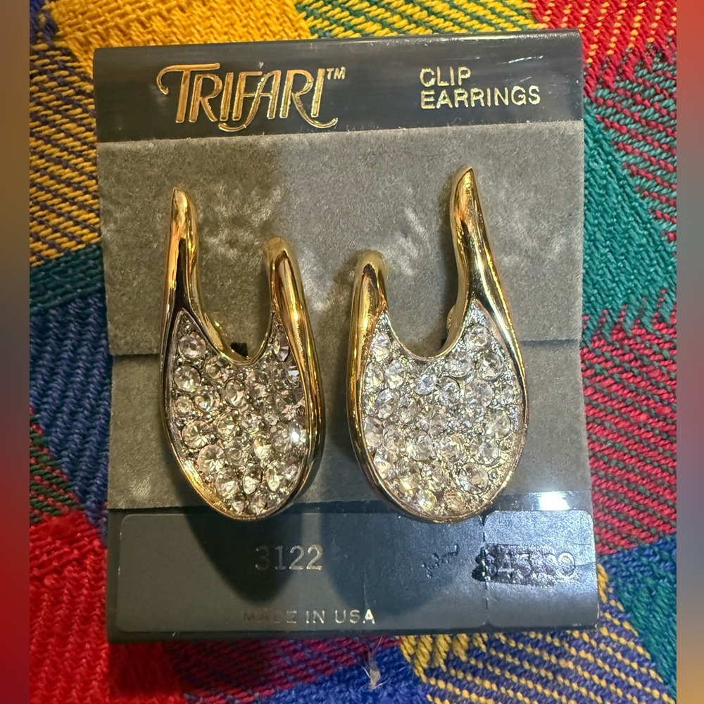 Vintage Trifari Gold and Crystal Earrings